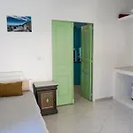 Appartement Mythos Traditional Stonehouse
