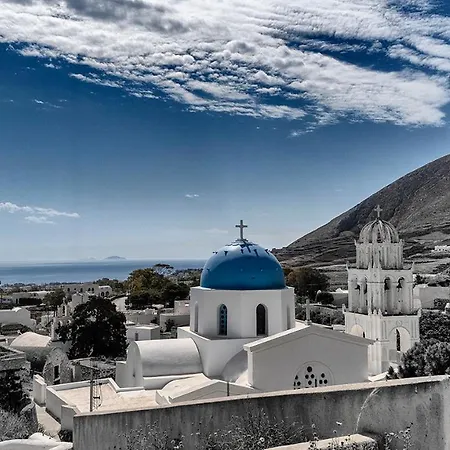 Mythos Traditional Stonehouse Kamári