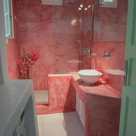 Mythos Traditional Stonehouse Kamári