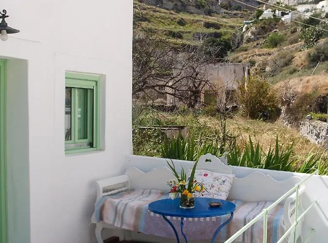 Mythos Traditional Stonehouse *