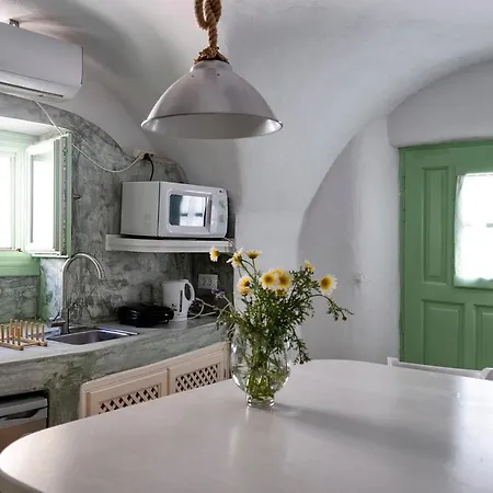 Mythos Traditional Stonehouse Апартаменты