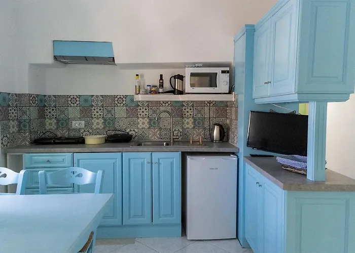 Mythos Traditional Stonehouse *