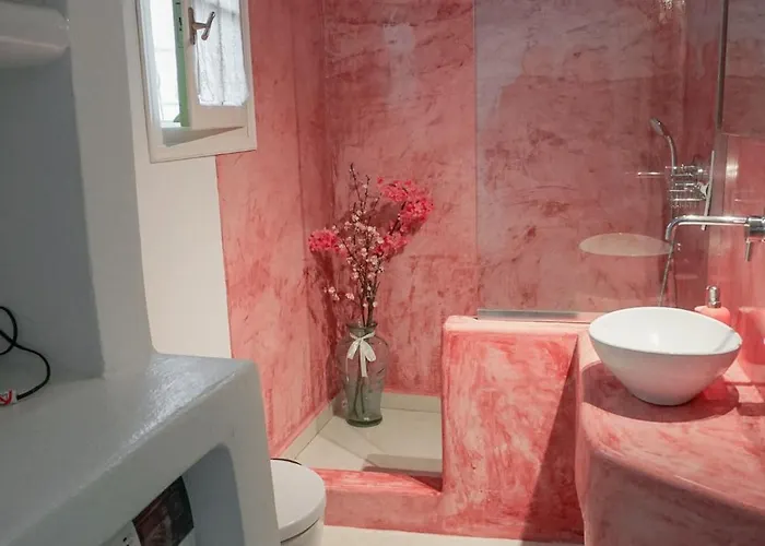 Mythos Traditional Stonehouse *